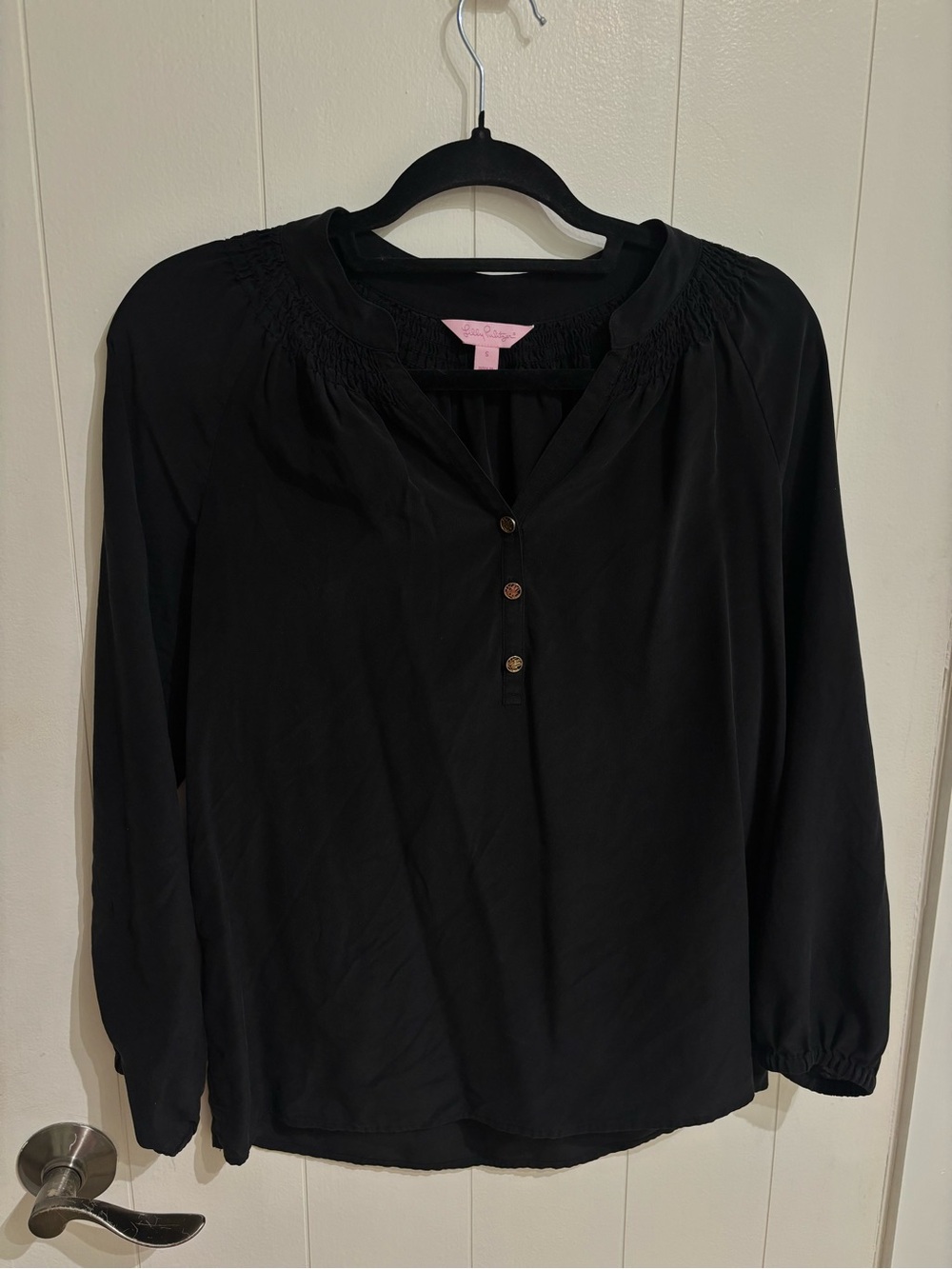 Lilly Pulitzer Black Long-Sleeve Smocked Henley Blouse